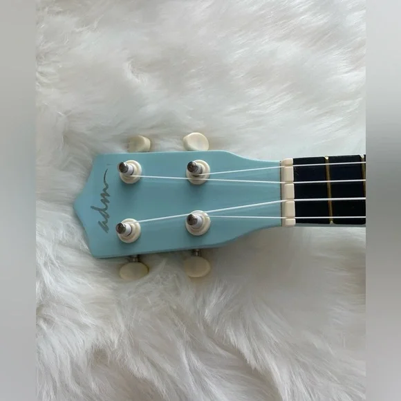 21” Ukulele Instrument - Picture 6 of 7